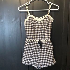 Vintage gingham retro bathing suit 🩱